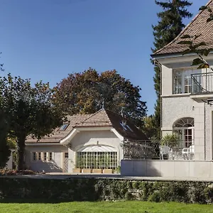 Le Jour Et La Nuit Bed & Breakfast Geneva